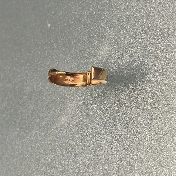 10k yellow & white  Gold Earrings - Picture 5 of 6